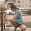 買い物帰りに無防備になった人妻の恥ずかしいパンチラ！