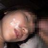 女性客に無言でいたずらしブッカケて逃げる変態従業員
