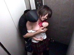 エレベーター強姦ファイル